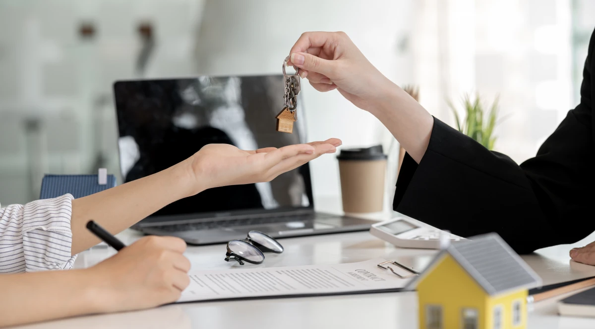 Location sans agence : Avantages, inconvénients et étapes à suivre