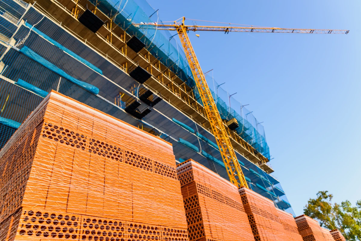 Innovations dans les matériaux de construction pour la rénovation : le futur de l'architecture