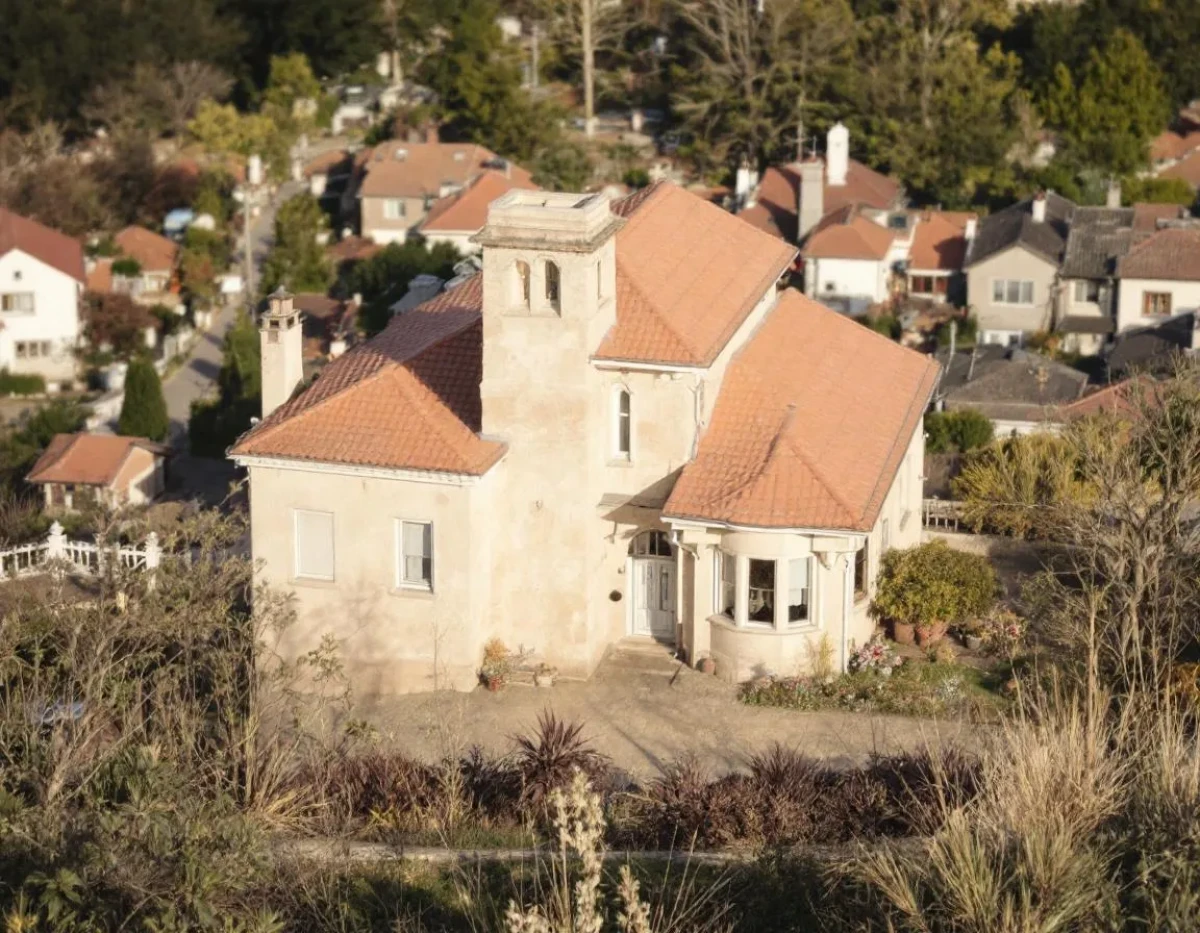 Défiscalisation immobilière dans les DOM-TOM : Le guide complet des avantages fiscaux ultramarins